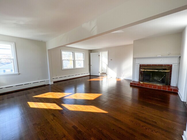 Foto del edificio - 586 Courtland Ave