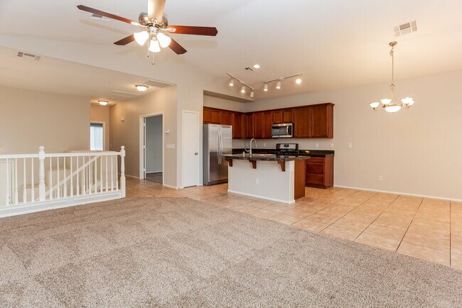 Foto del edificio - 9124 Black Elk Ave