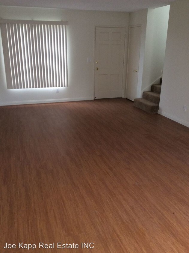 Foto del edificio - 8521 Truckee Dr