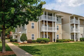 Building Photo - Links at Citiside