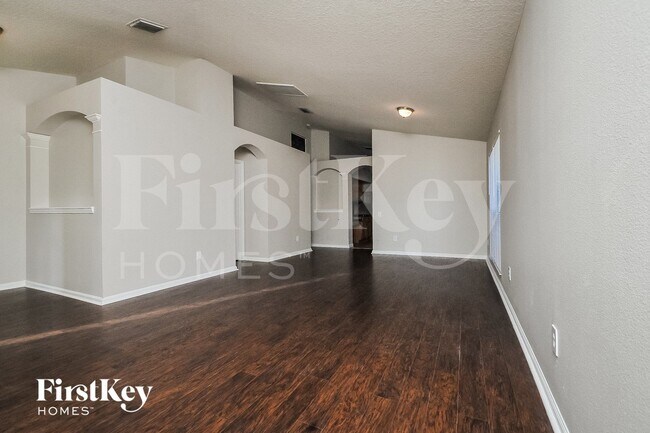 Foto del edificio - 12201 Ravens Nest Pl