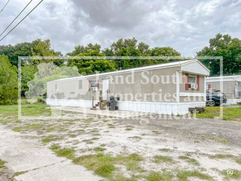 Foto principal - 1200 Plant Ave