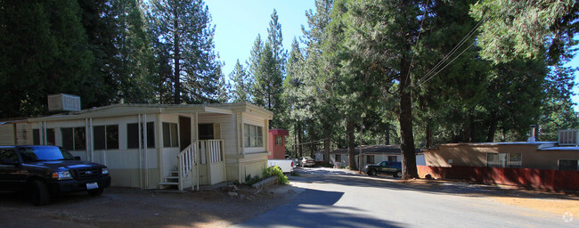 Foto del edificio - Cedar Grove Mobile Home Park