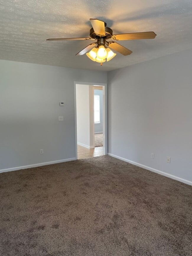 Building Photo - 111 Croghan Way