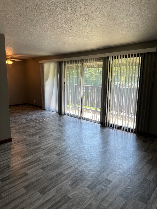 Foto del edificio - 1012 N Stewart Rd