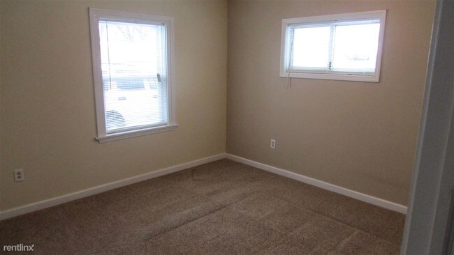 Foto del edificio - 2 br, 1 bath House - 121 76th St SE