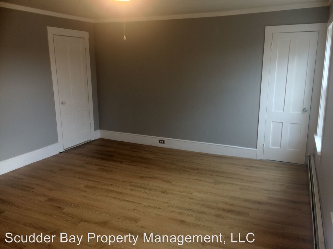 Foto principal - 626 Cottage St