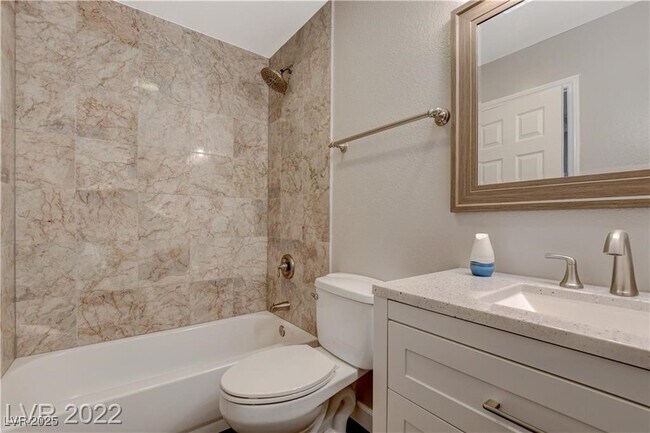 Building Photo - 1303 Darlene Way
