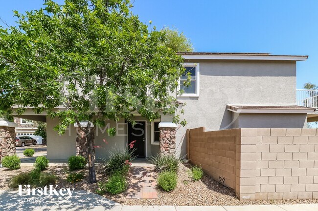 Foto del edificio - 15903 N 171st Dr