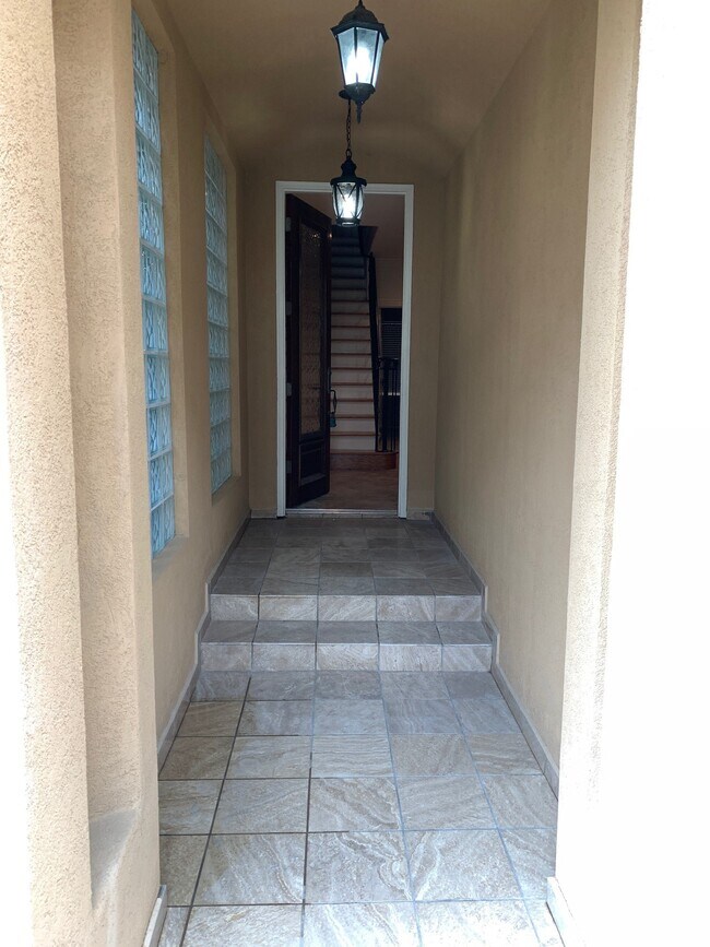 Foto del edificio - 2210 Bellefontaine