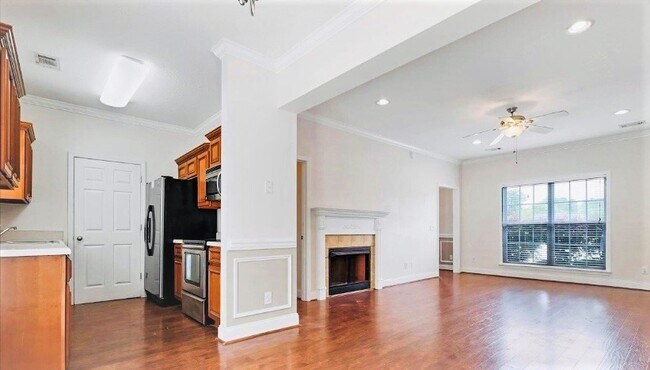 Building Photo - 124 Caswell Ct