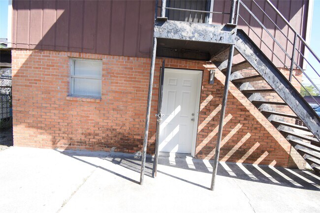 Foto del edificio - 4353 Brinkley St