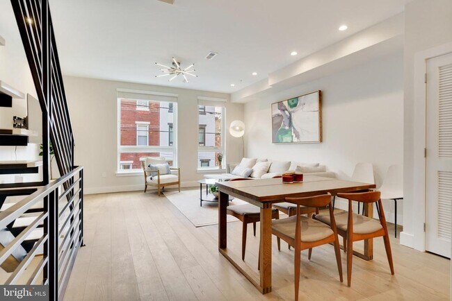 Foto del edificio - 922 N 15th St