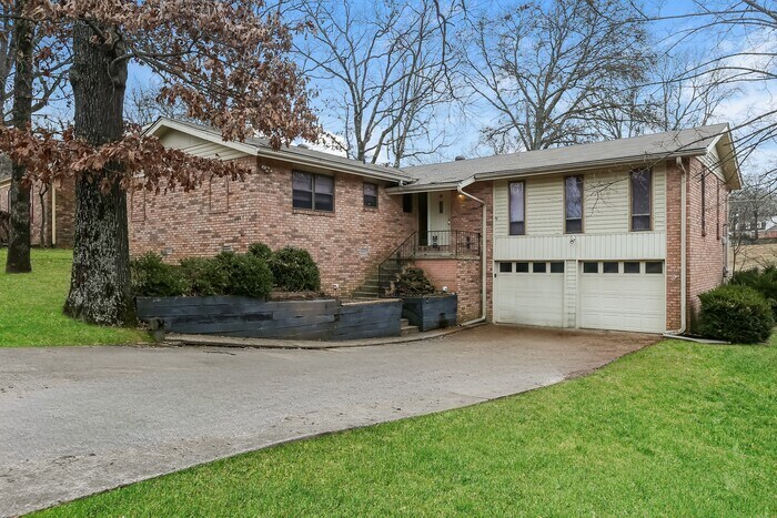 Foto principal - 5425 Randolph Rd