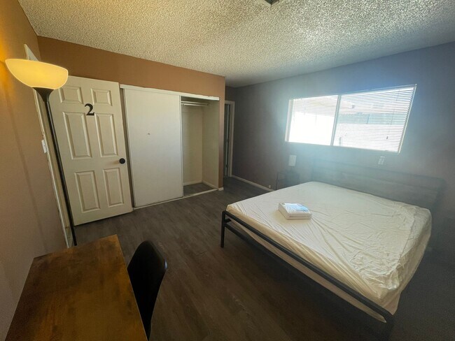 Foto del edificio - 3817 E Clear Lake Ct