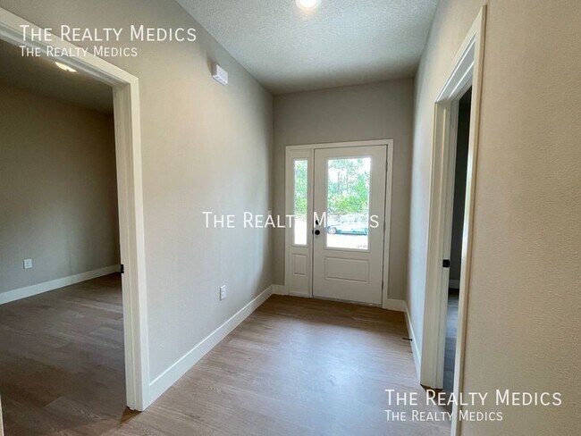 Building Photo - Available now!! Charming, BRAND NEW 4 Bedr...