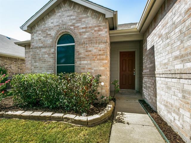 Building Photo - 1223 Mockingbird Dr