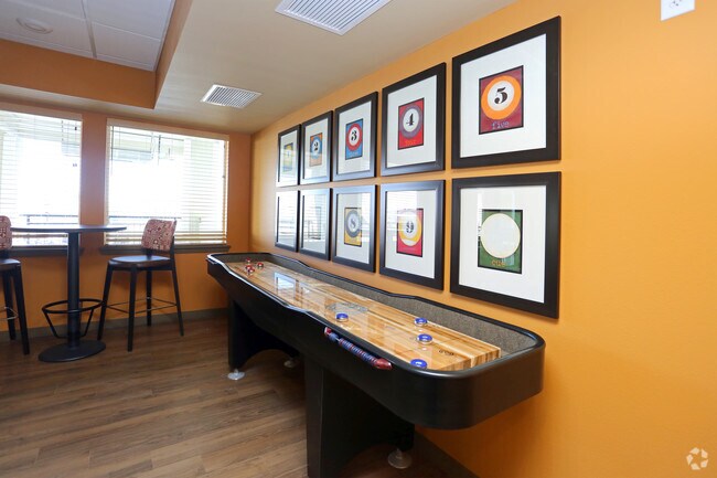 Sala de billar - Traditions at Colorado Springs