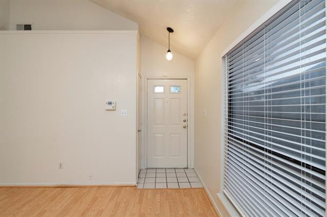 Foto del edificio - 4721 Wineberry Dr