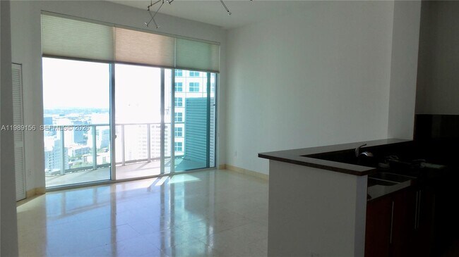 Building Photo - 300 S Biscayne Blvd