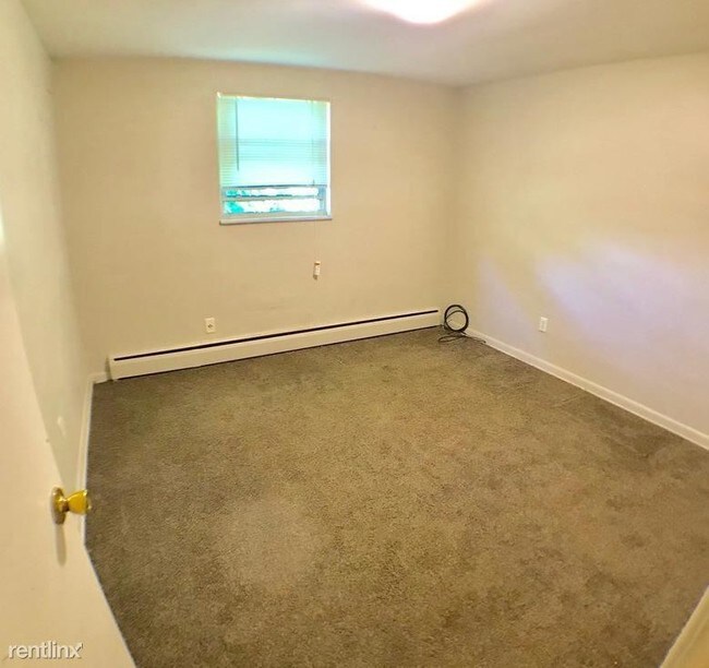 Foto del edificio - 11523 Frankstown Rd