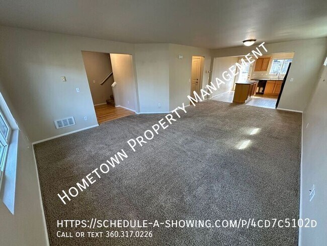 Building Photo - 2 Bedroom Townhome In Horizon Pointe! AVAI...