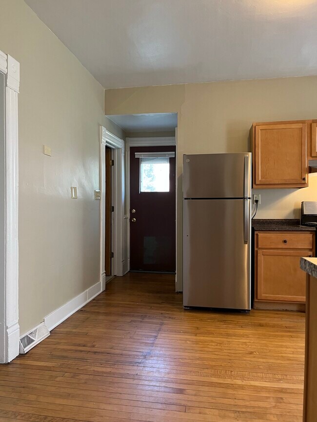 Foto del edificio - 3104 S Griffin Ave