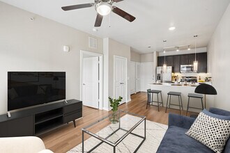 Building Photo - Avalon Wolf Ranch