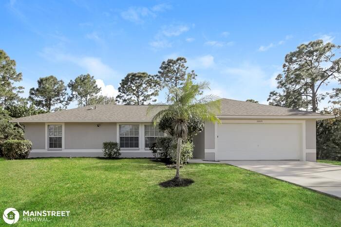 Primary Photo - 3409 28th St W, Lehigh Acres, FL 33971