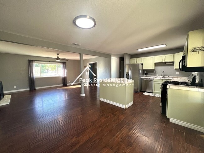 Foto del edificio - Wonderful 3bd/2ba Orangevale Home!