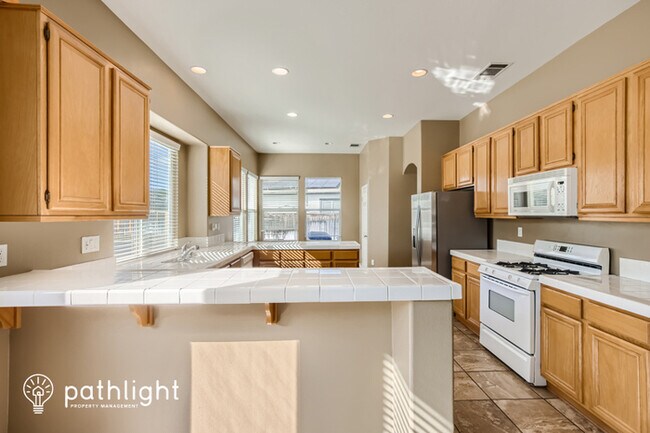 Foto del edificio - 41851 Jennifer Ct, Murrieta, CA, 92562