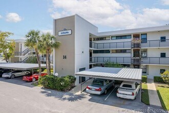 Building Photo - 1950 SW Palm City Rd