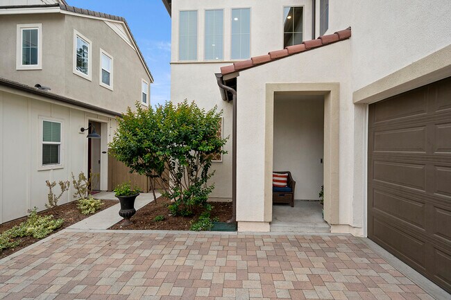 Foto del edificio - 10205 Athena Ct