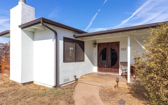 Building Photo - 352 Bonito Ave