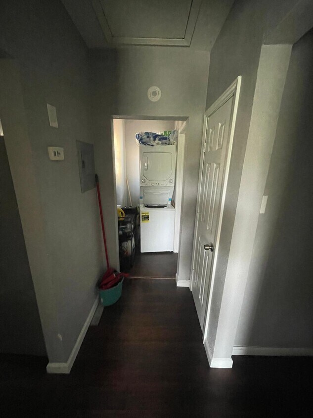 Washer dryer included - 204 E 30th St