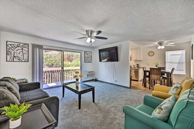 Foto del edificio - 5760 Jackson Dr