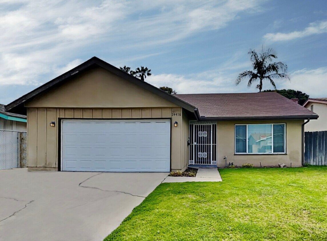Foto principal - 24416 Island Ave