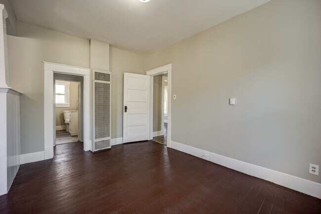 Foto del edificio - Freshly Updated 3 Bedroom Home
