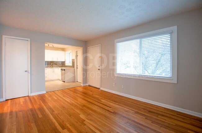 Foto del edificio - 1164 Alta Ave NE
