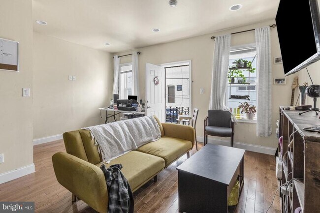 Foto del edificio - 2027 S Bancroft St