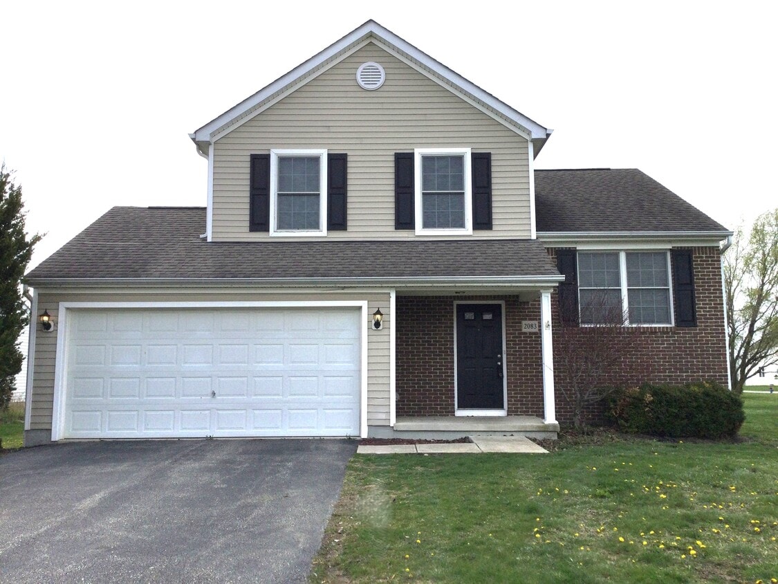 Foto principal - 2083 Shetland St