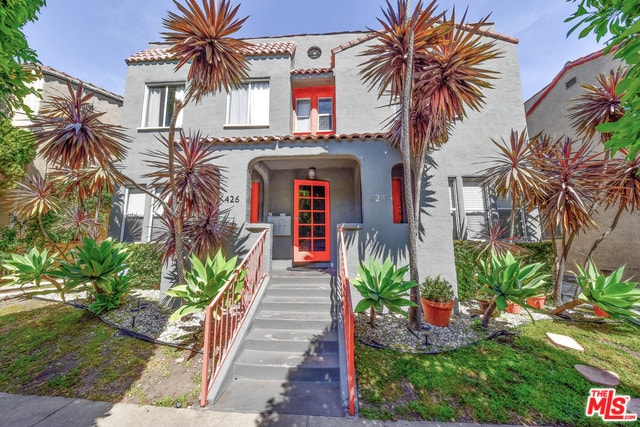 Building Photo - 424 N Orange Grove Ave
