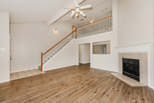 Foto del edificio - 1621 Whispering Cove Trail