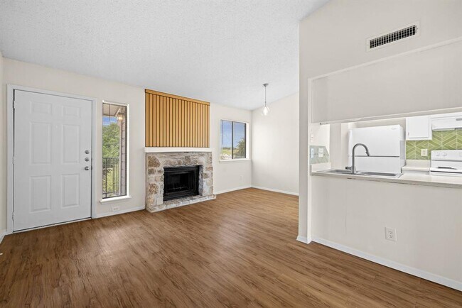 Foto del edificio - 9079 Jollyville Rd