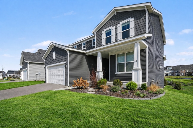 Building Photo - 5465 Annapolis Ln N