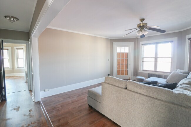 Building Photo - 341 Highland Ave