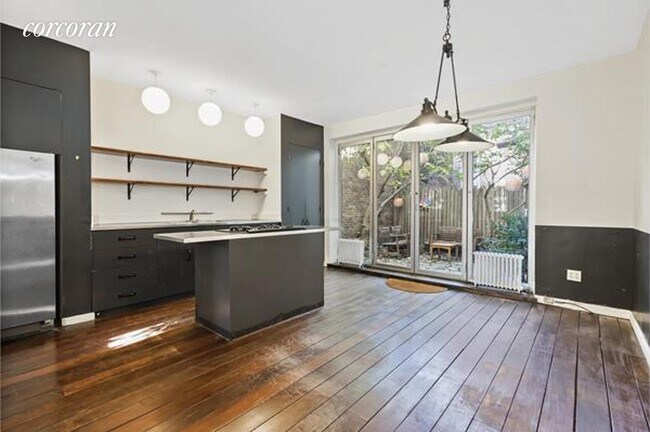 Foto del edificio - 498 Bergen St