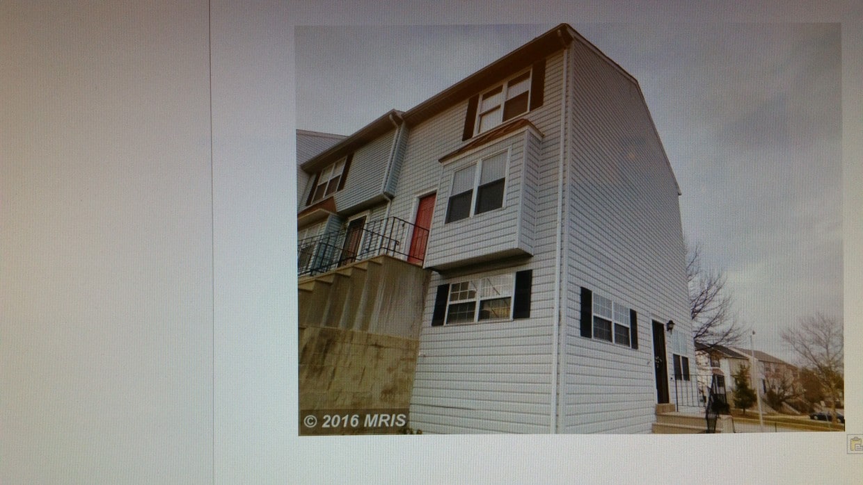 Primary Photo - 6716 Milltown Ct