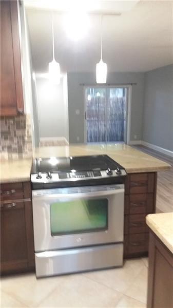 Foto del edificio - 3500 Gateway Dr