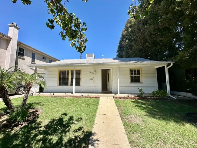 Building Photo - 18263 Valley Vista Blvd